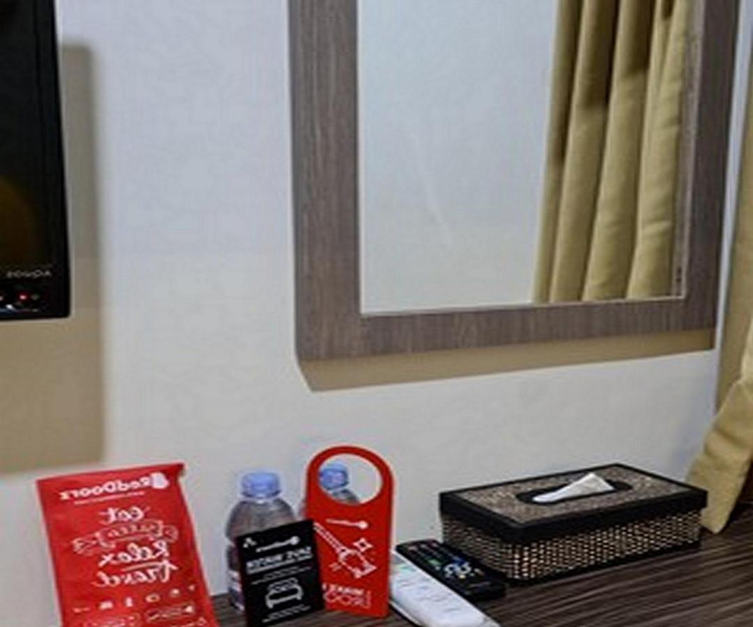 Gaia Asri Hotel Pamanukan Hilir Екстериор снимка